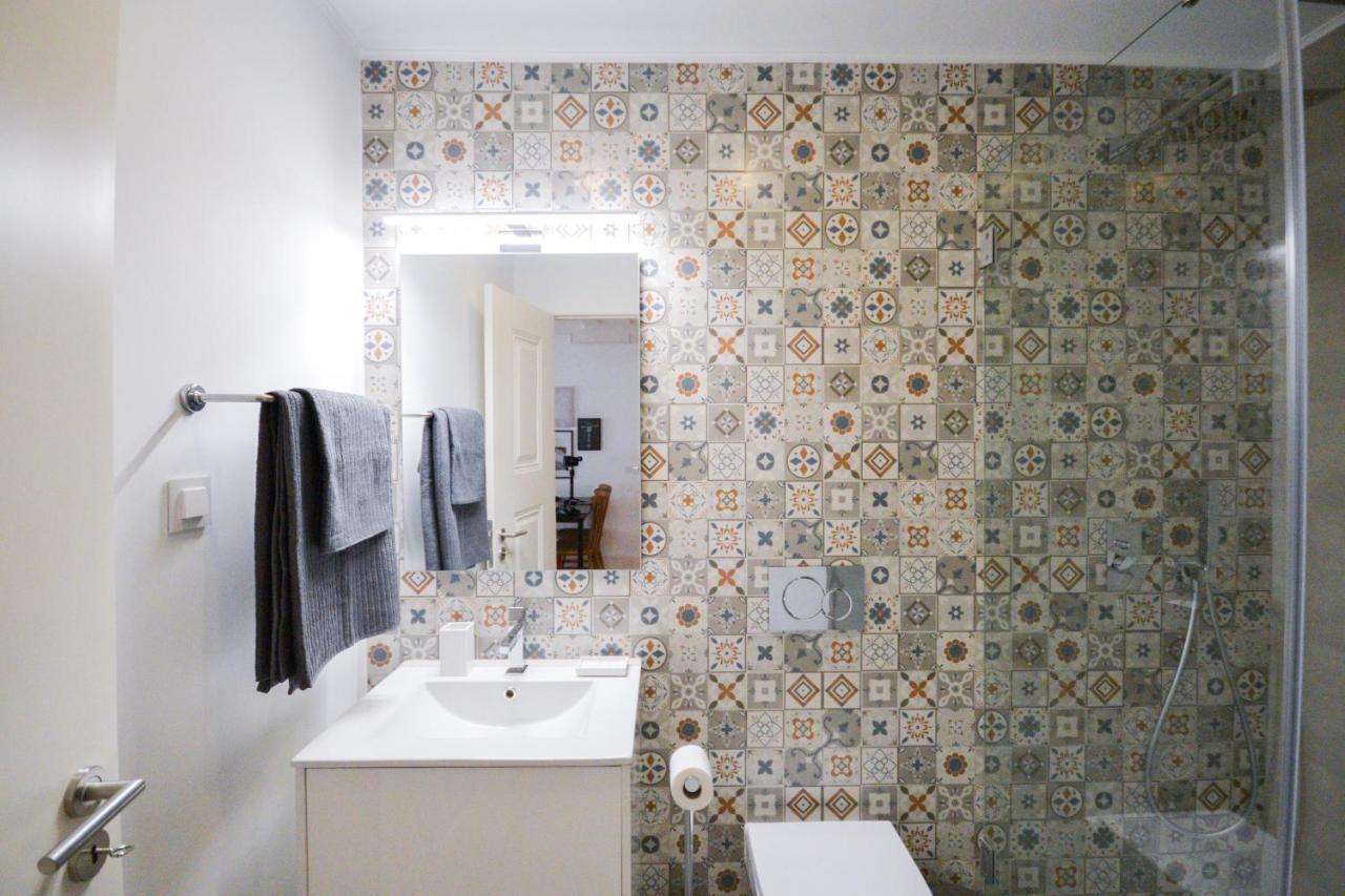 Sunny And Stylish Apartment - 11 Min To The Center Lissabon Buitenkant foto