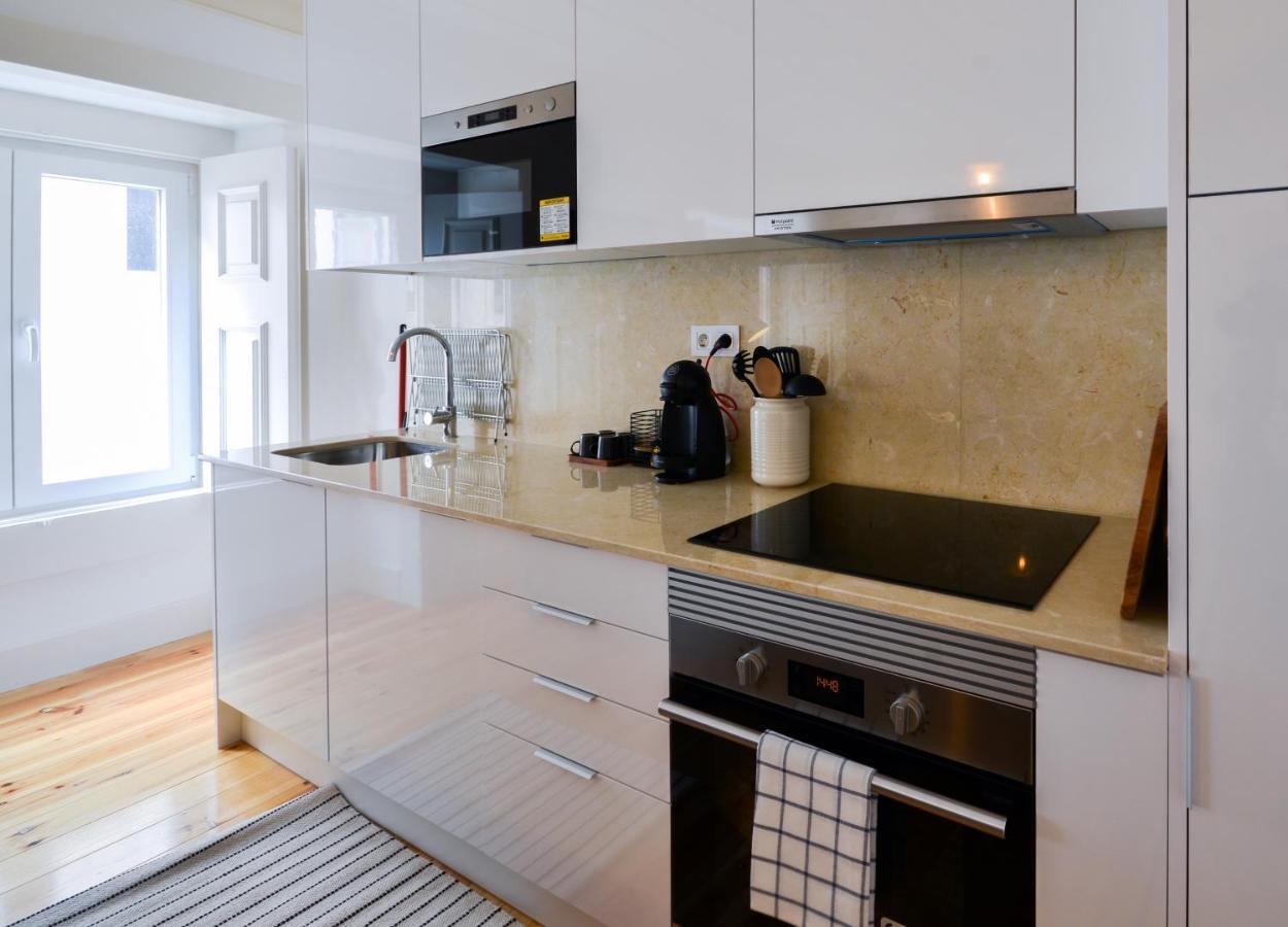 Sunny And Stylish Apartment - 11 Min To The Center Lissabon Buitenkant foto